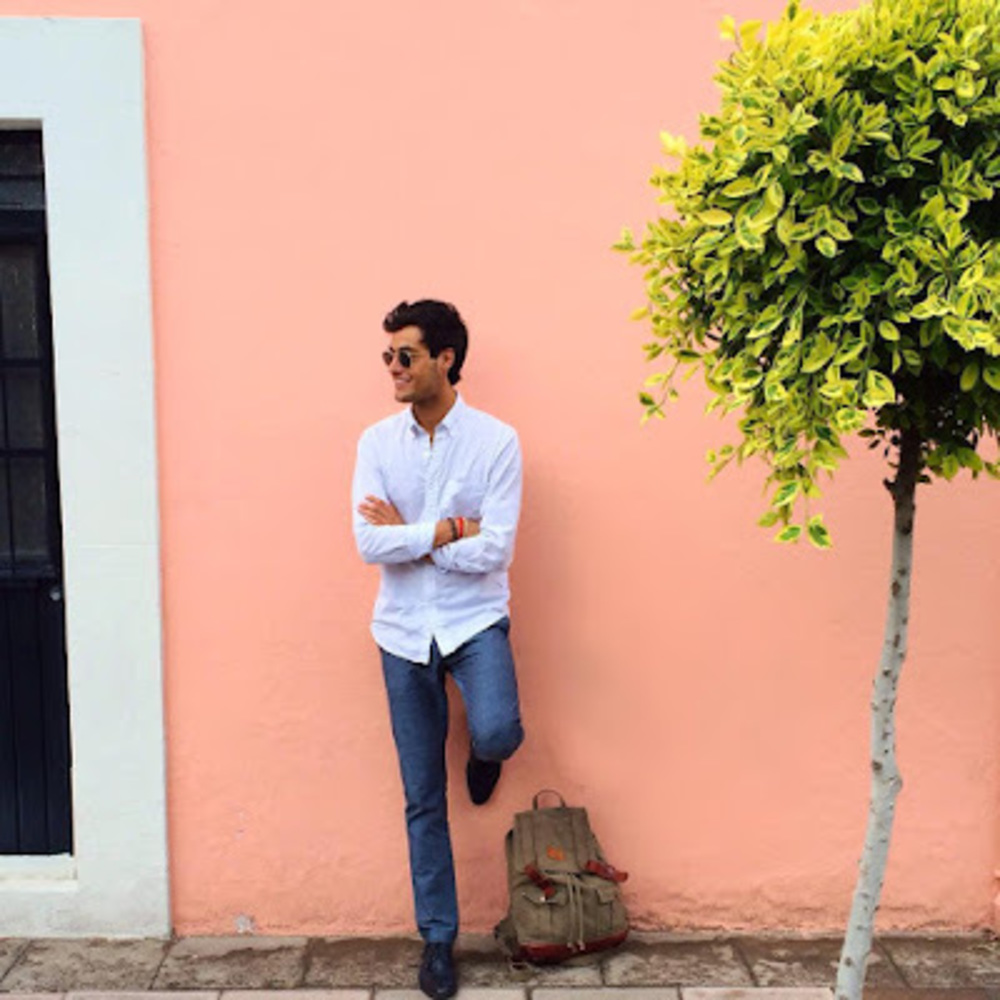 Meet your Posher, Emmanuel